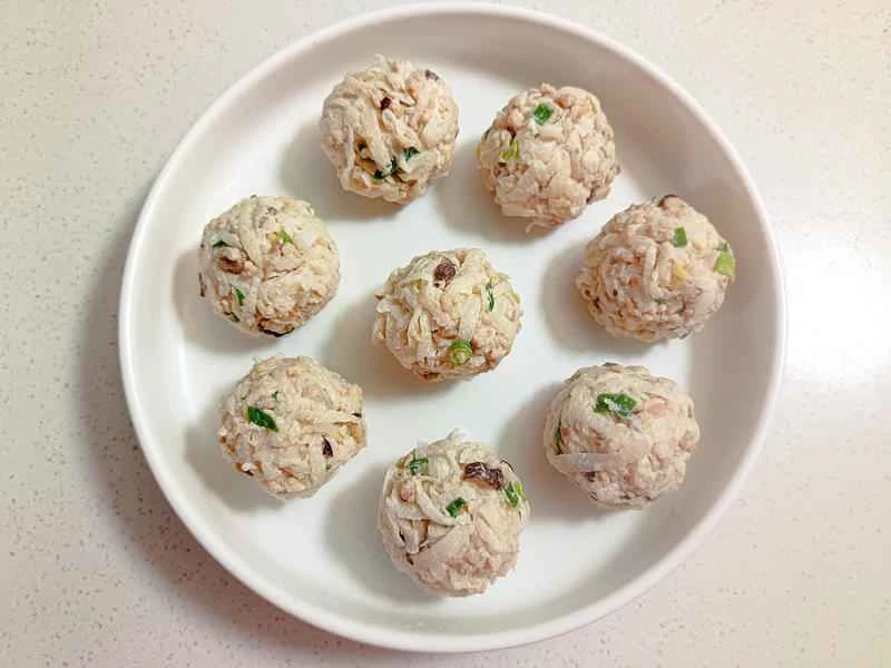 How to make pure milk hand-torn toast: Step 1