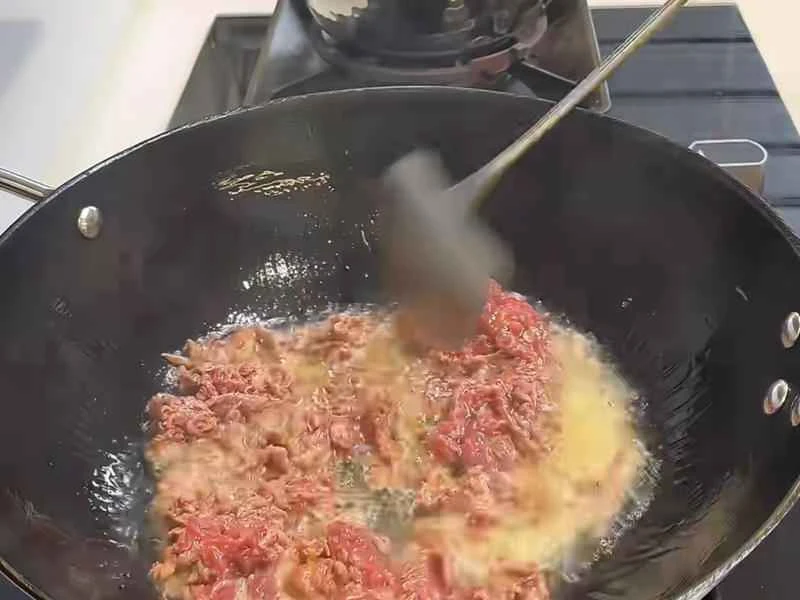 How to make pure milk hand-torn toast: Step 1