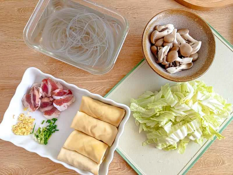 How to make pure milk hand-torn toast: Step 1