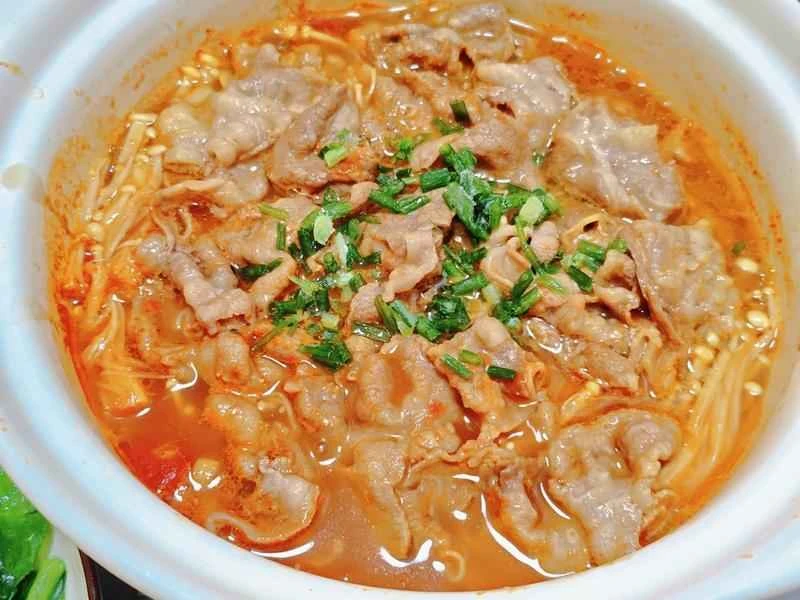 How to make pure milk hand-torn toast: Step 1