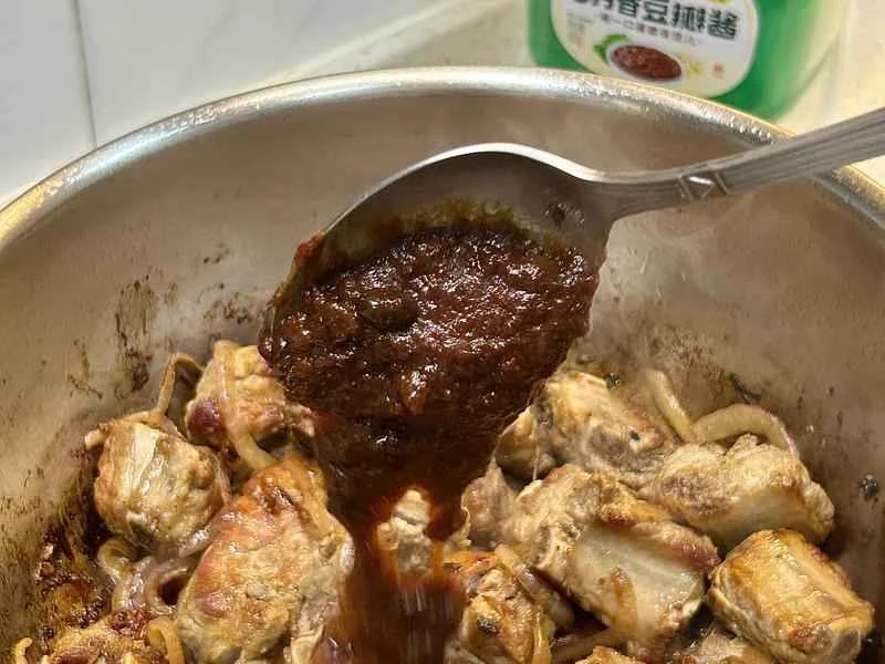 How to make pure milk hand-torn toast: Step 1