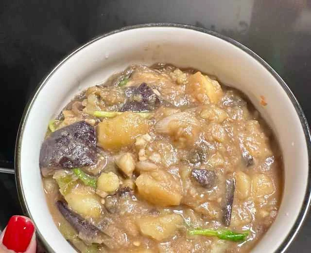 Recipe for Northeastern Chinese home-style dish: Eggplant Stew with Potatoes