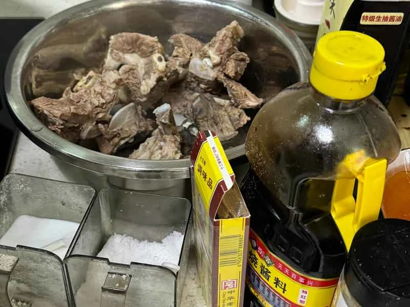 How to make pure milk hand-torn toast: Step 1