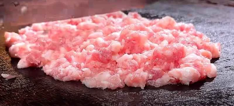 How to make pure milk hand-torn toast: Step 1