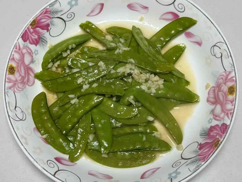 How to make pure milk hand-torn toast: Step 1