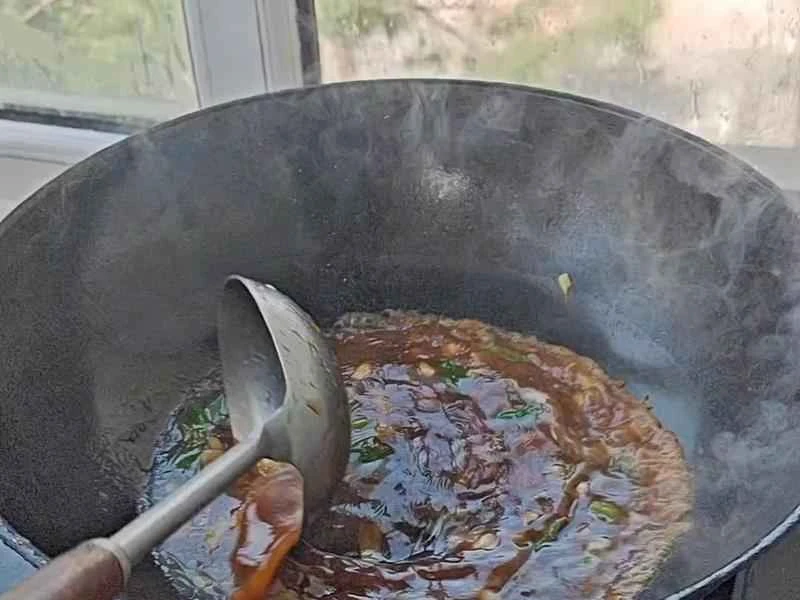 How to make pure milk hand-torn toast: Step 1