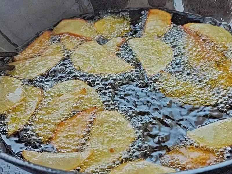 How to make pure milk hand-torn toast: Step 1