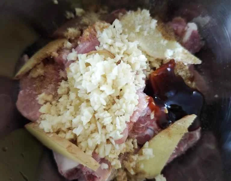 How to make pure milk hand-torn toast: Step 1