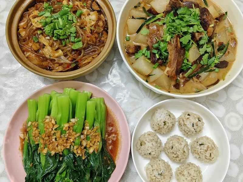 How to make pure milk hand-torn toast: Step 1