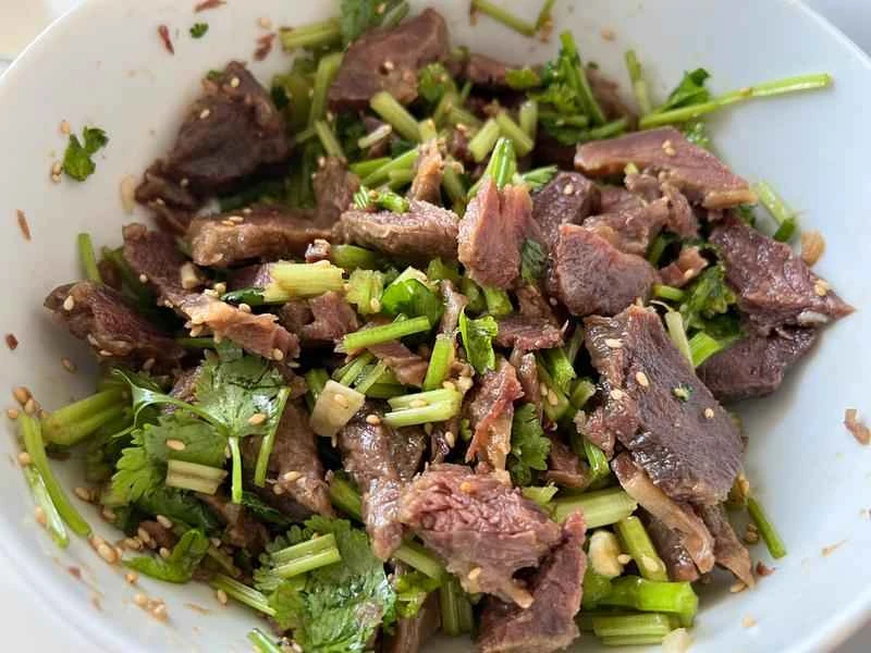 How to make pure milk hand-torn toast: Step 1