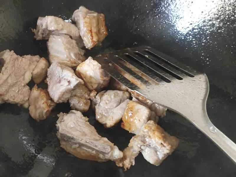 How to make pure milk hand-torn toast: Step 1