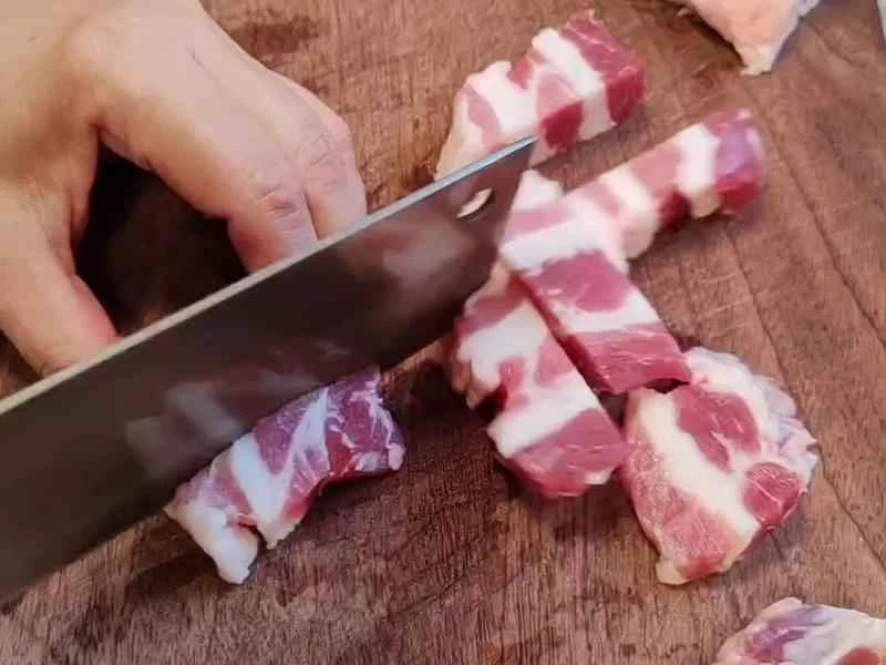 How to make pure milk hand-torn toast: Step 1