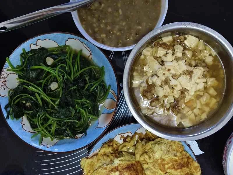 How to make pure milk hand-torn toast: Step 1