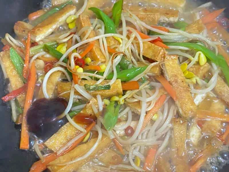 How to make pure milk hand-torn toast: Step 1