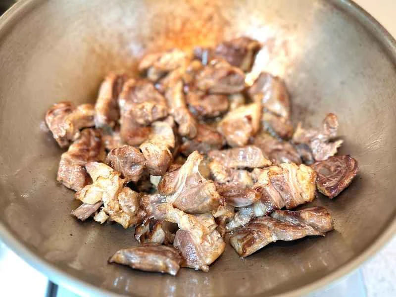 How to make pure milk hand-torn toast: Step 1