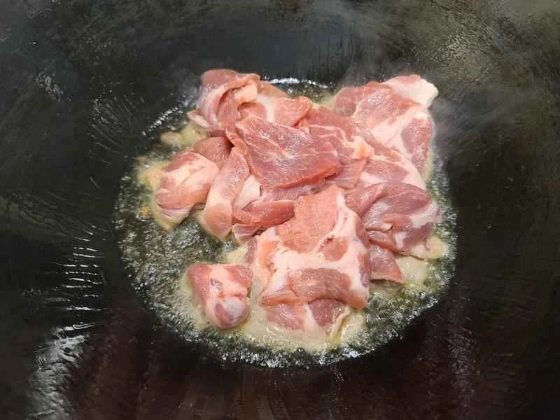 How to make pure milk hand-torn toast: Step 1