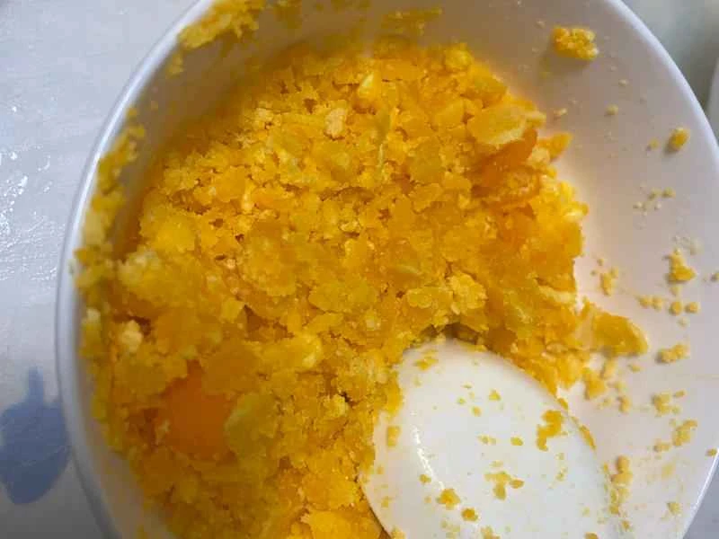 How to make pure milk hand-torn toast: Step 1