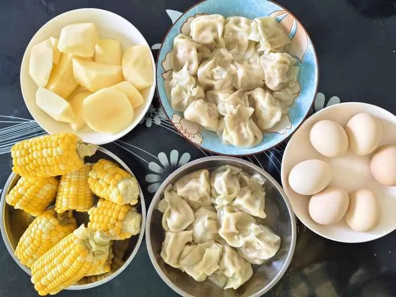 How to make pure milk hand-torn toast: Step 1