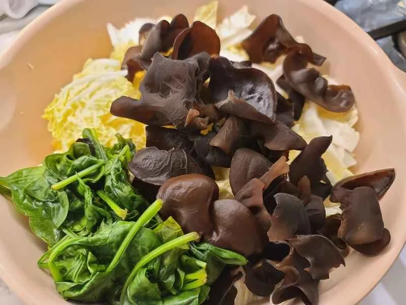 How to make pure milk hand-torn toast: Step 1