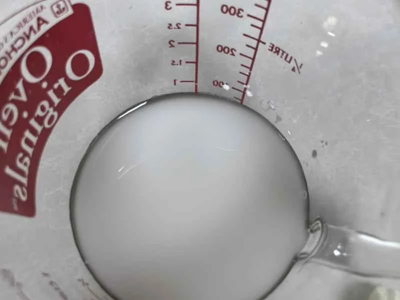 How to make pure milk hand-torn toast: Step 1