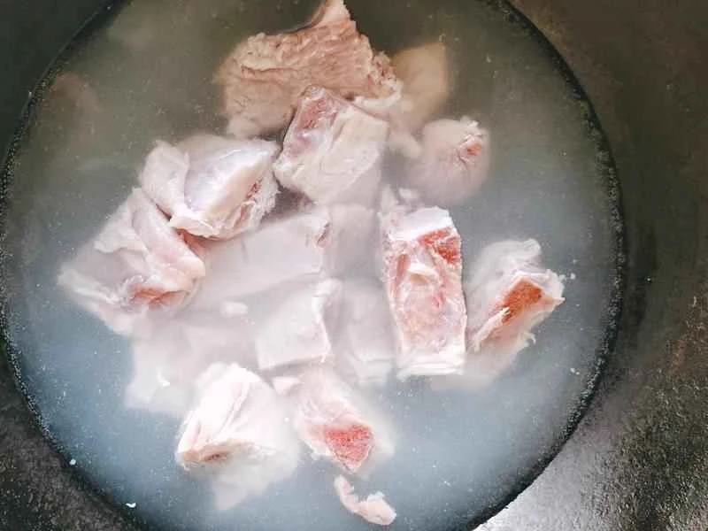 How to make pure milk hand-torn toast: Step 1