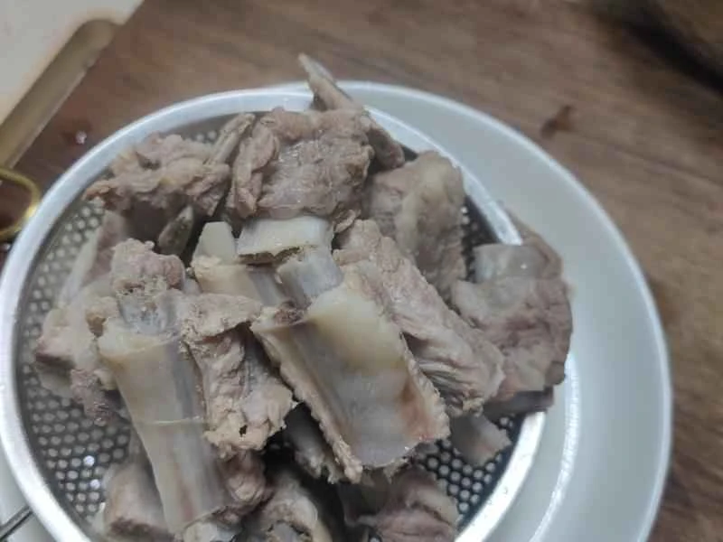 How to make pure milk hand-torn toast: Step 1