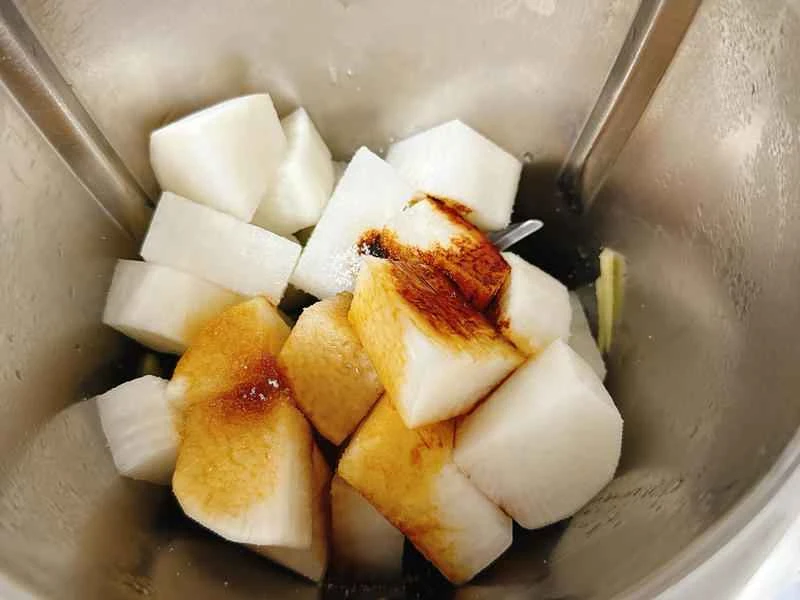 How to make pure milk hand-torn toast: Step 1