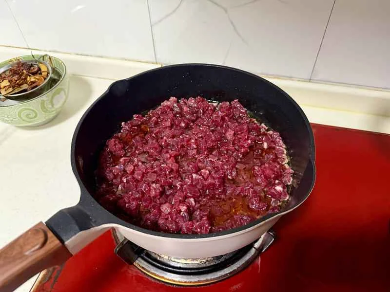 How to make pure milk hand-torn toast: Step 1