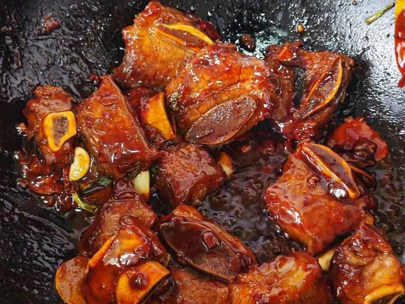 How to make pure milk hand-torn toast: Step 1