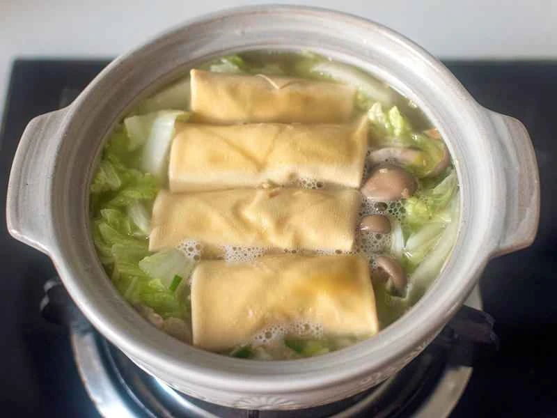 How to make pure milk hand-torn toast: Step 1