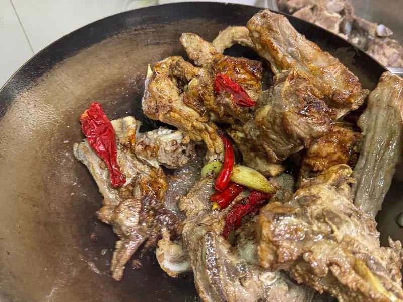 How to make pure milk hand-torn toast: Step 1