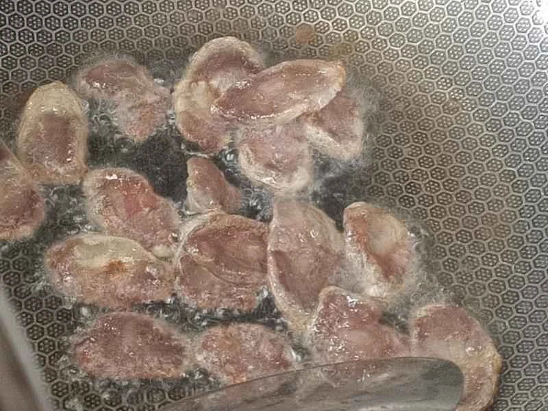 How to make pure milk hand-torn toast: Step 1