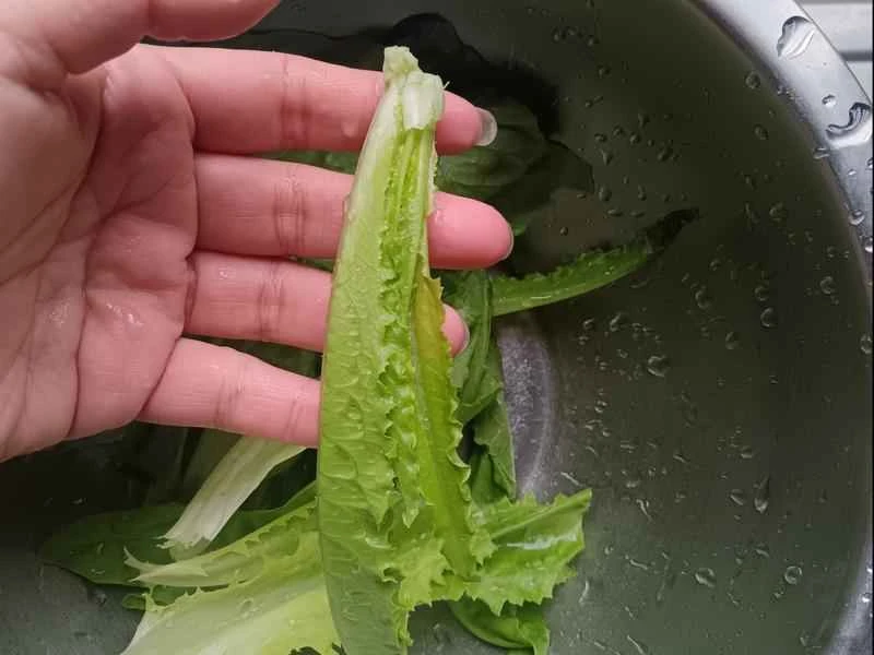 How to make pure milk hand-torn toast: Step 1