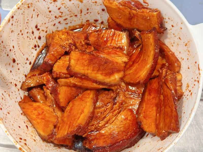 How to make pure milk hand-torn toast: Step 1