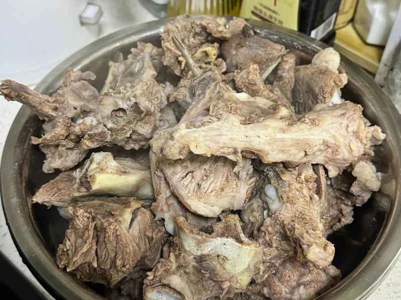 How to make pure milk hand-torn toast: Step 1