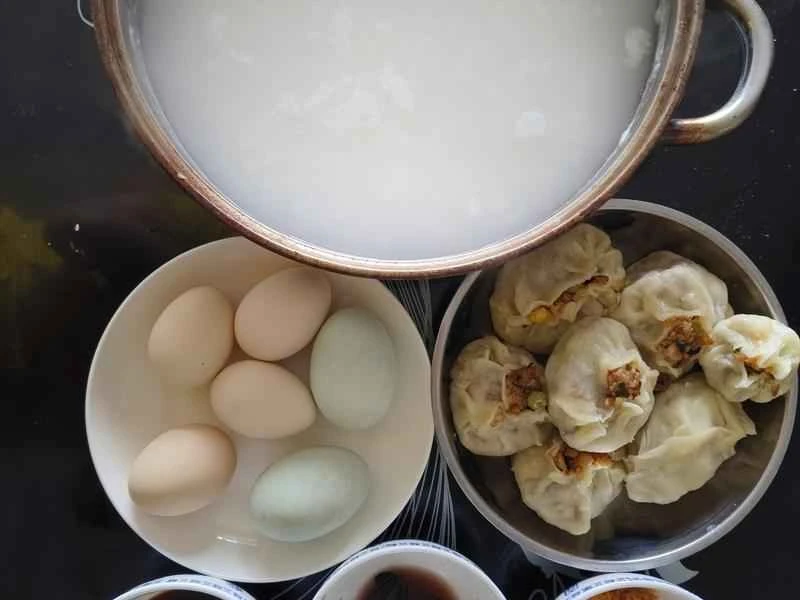 How to make pure milk hand-torn toast: Step 1
