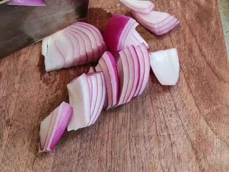 How to make pure milk hand-torn toast: Step 1