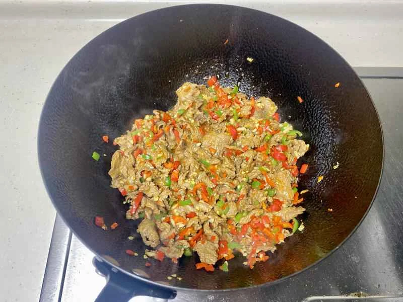 How to make pure milk hand-torn toast: Step 1