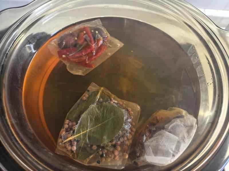 How to make pure milk hand-torn toast: Step 1