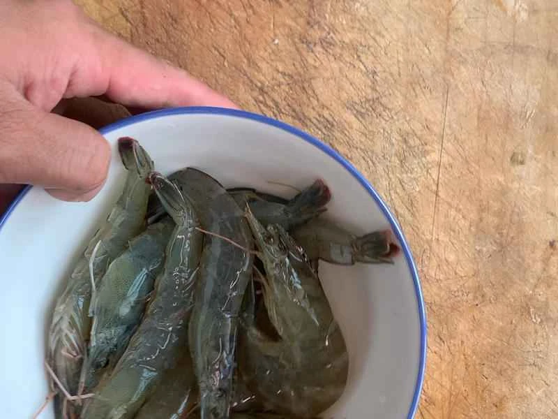 How to make pure milk hand-torn toast: Step 1