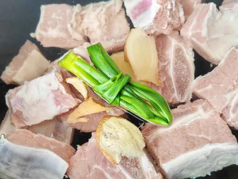 How to make pure milk hand-torn toast: Step 1