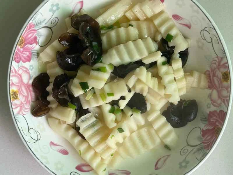 How to make pure milk hand-torn toast: Step 1