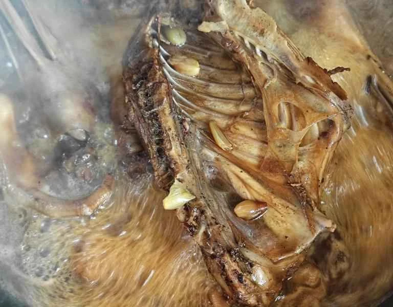 How to make pure milk hand-torn toast: Step 1