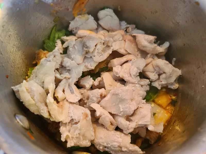 How to make pure milk hand-torn toast: Step 1