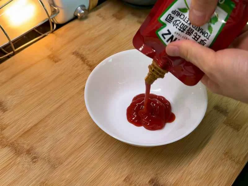 How to make pure milk hand-torn toast: Step 1