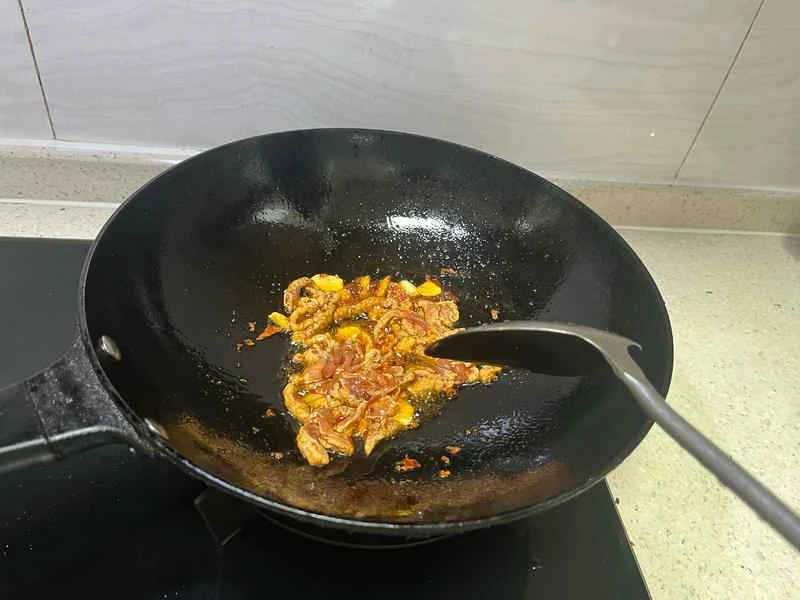 How to make pure milk hand-torn toast: Step 1