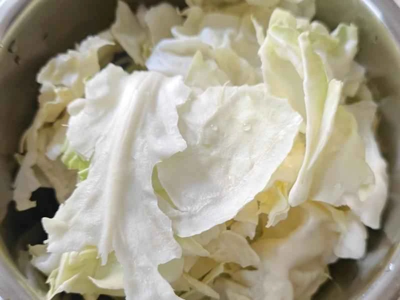 How to make pure milk hand-torn toast: Step 1