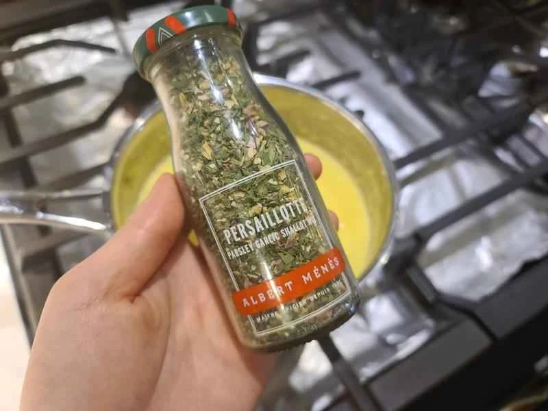 How to make pure milk hand-torn toast: Step 1