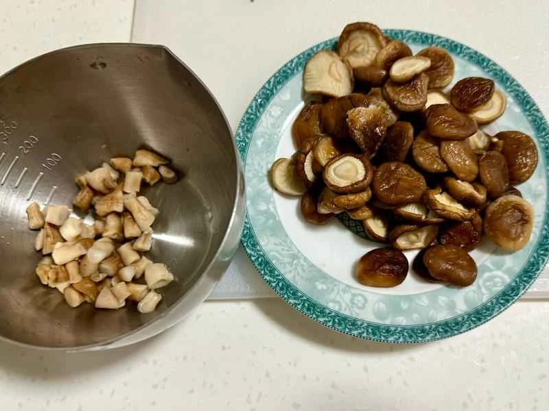 How to make pure milk hand-torn toast: Step 1