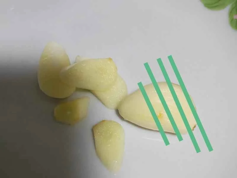 How to make pure milk hand-torn toast: Step 1